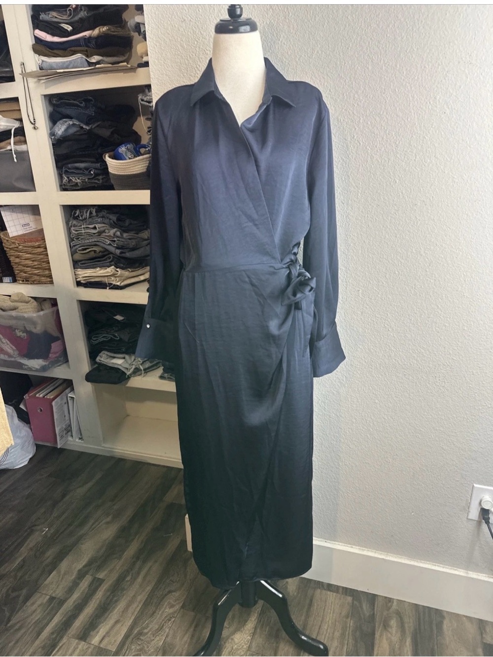 House Of Harlow 1960 Navy Chiffon Wrap Dress Sz Large - Picture 2 of 10